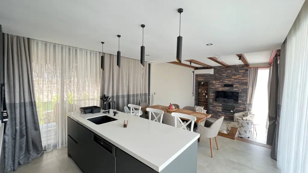 Modern kitchen
